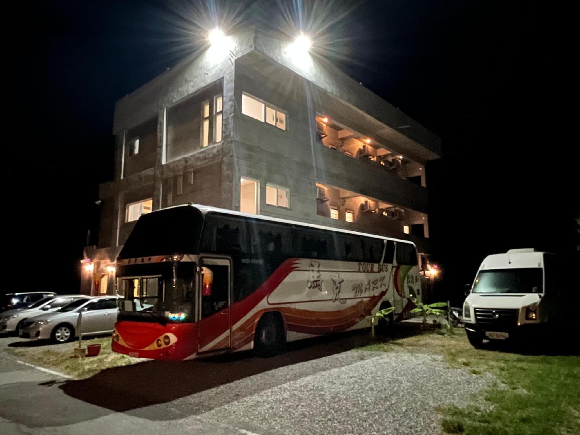 צ'נגונג 春夏秋冬海景民宿ocean View Motel מראה חיצוני תמונה