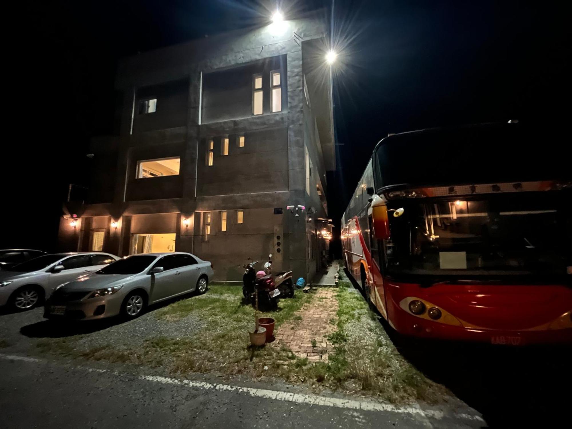 צ'נגונג 春夏秋冬海景民宿ocean View Motel מראה חיצוני תמונה